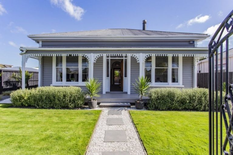 Photo of property in 95 Osborne Street, Waltham, Christchurch, 8011