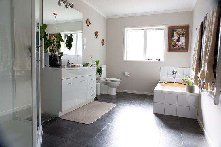 Photo of property in 48 Nelson Crescent, Wainuiomata, Lower Hutt, 5014