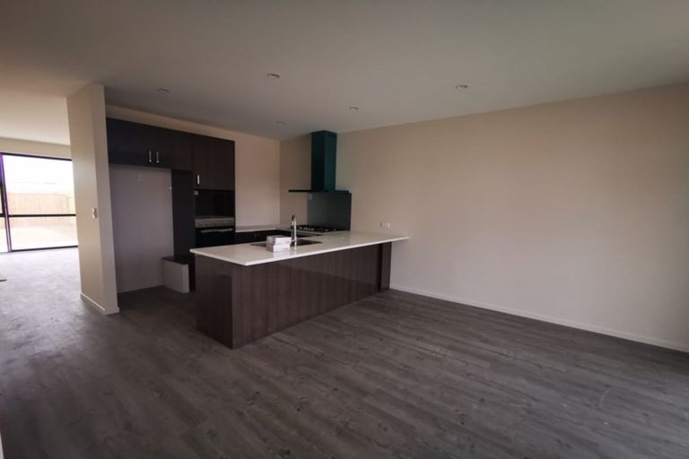 Photo of property in 19 Kapia Drive, Takanini, 2112