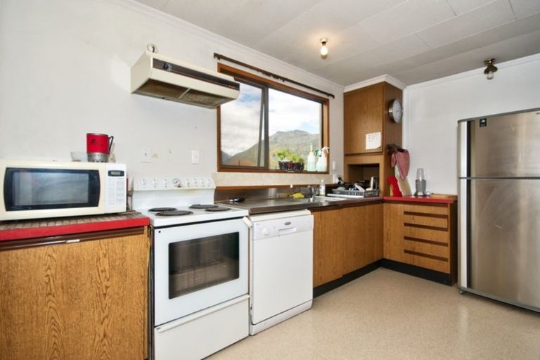Photo of property in 32 Stewart Street, Frankton, Queenstown, 9300