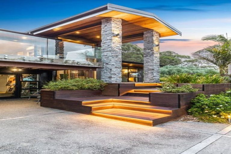 Photo of property in 1079 Kahikatea Flat Road, Waitoki, Kaukapakapa, 0871