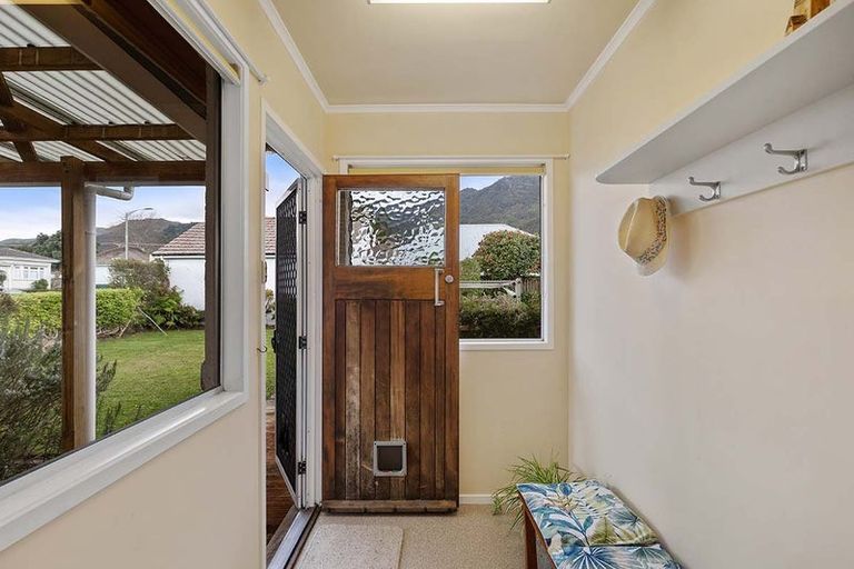 Photo of property in 12 Emerson Street, Te Aroha, 3320