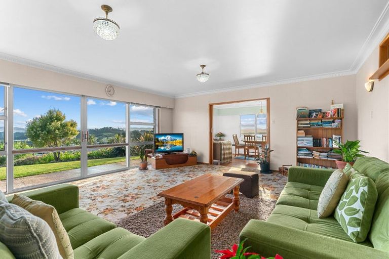 Photo of property in 381 State Highway 1, Otaika, Whangarei, 0178