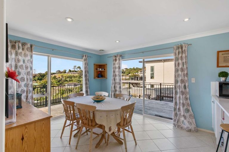 Photo of property in 1177 Whangaparaoa Road, Gulf Harbour, Whangaparaoa, 0930
