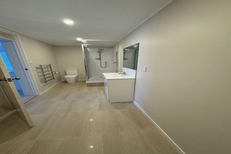 Photo of property in 23a Luton Avenue, Sunnyhills, Auckland, 2010