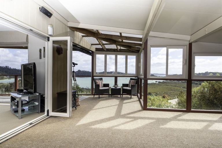 Photo of property in 9 Toi Track, Russell, 0272