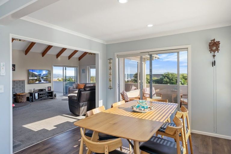 Photo of property in 8 Scott Avenue, Otaki Beach, Otaki, 5512