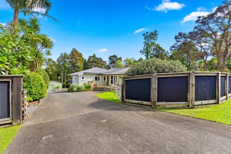 Photo of property in 132 Hinau Road, Waimauku, 0881