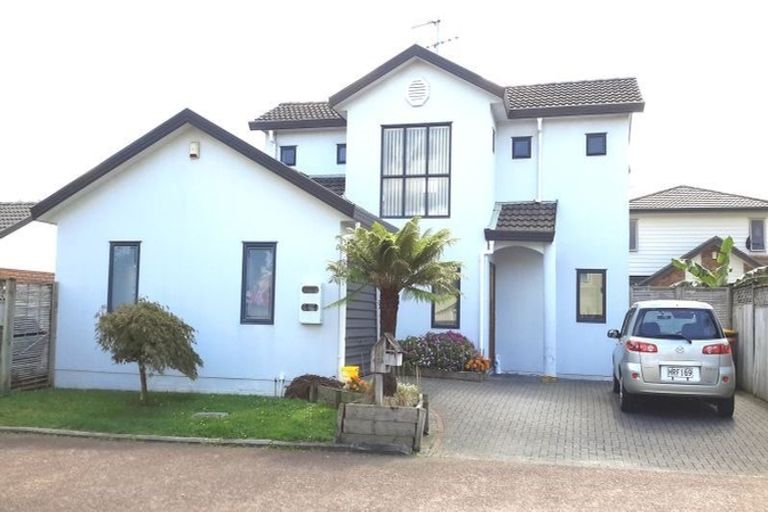 Photo of property in 2/45a Great South Road, Manurewa, Auckland, 2102