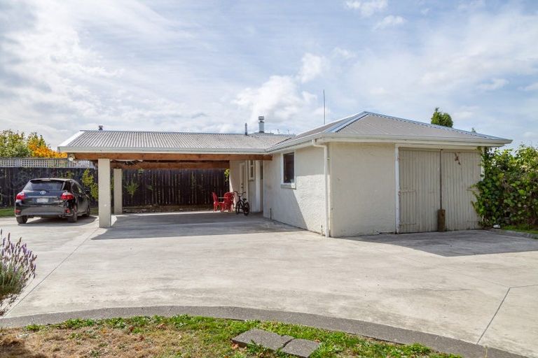 Photo of property in 24 Lansdowne Crescent, Lansdowne, Masterton, 5810