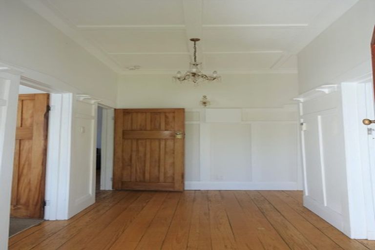 Photo of property in 1/137 Abbotts Way, Remuera, Auckland, 1050