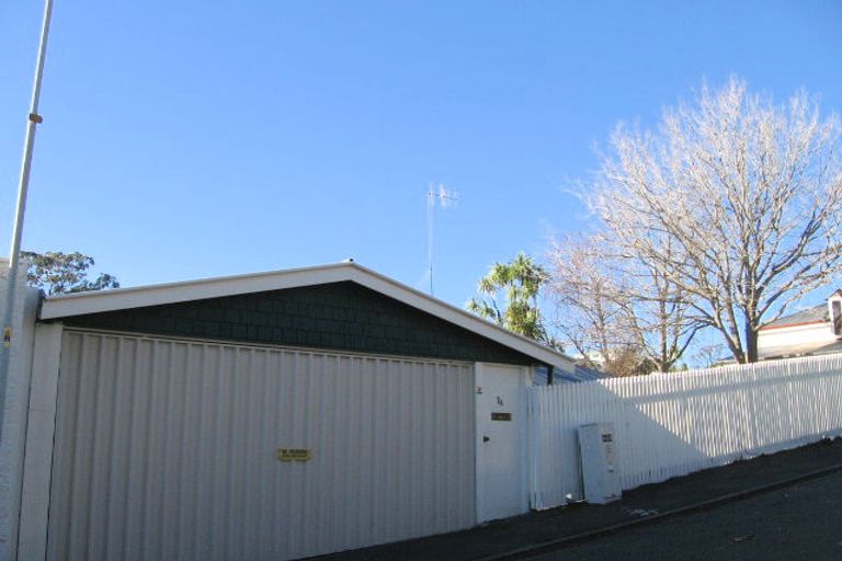 Photo of property in 7a Bay View Road, Bluff Hill, Napier, 4110