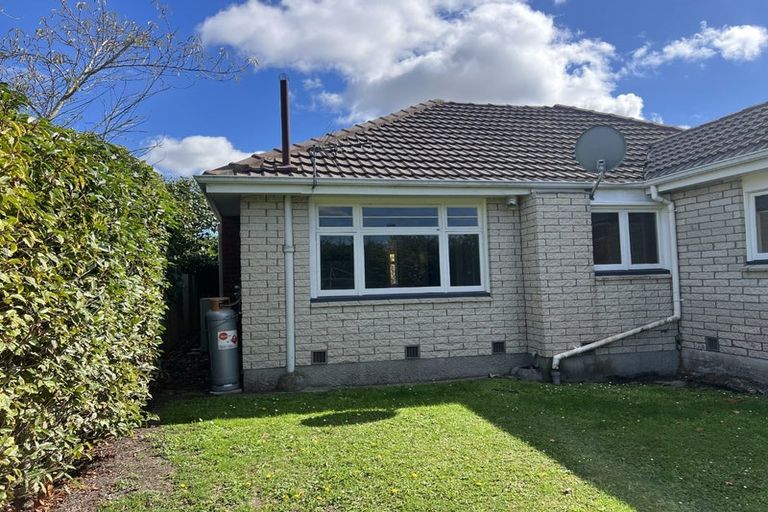 Photo of property in 25 Lothian Street, Ilam, Christchurch, 8041