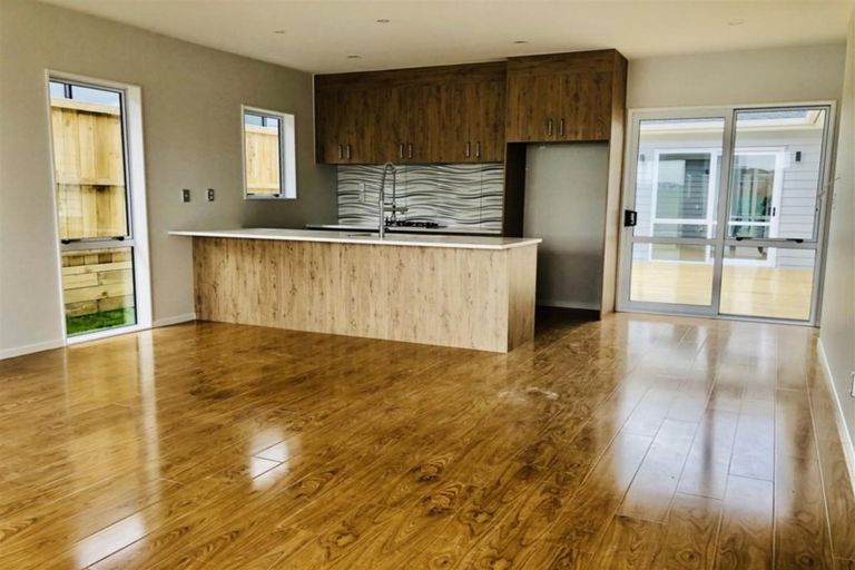 Photo of property in 175 Jutland Road, Pukekohe, 2120