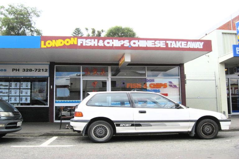 Photo of property in 28 London Street, Lyttelton, 8082