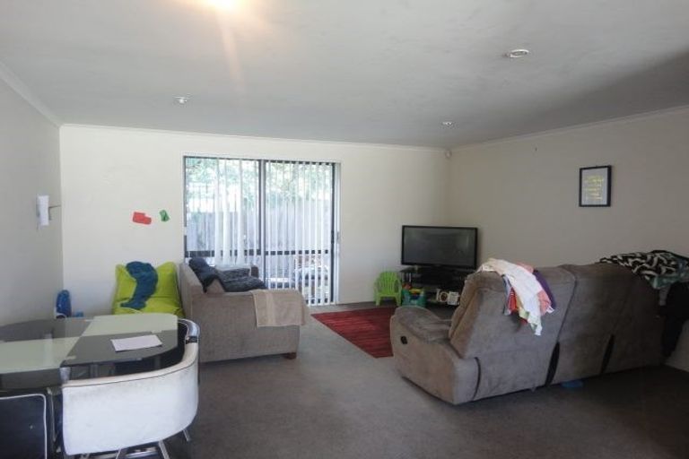 Photo of property in 14b Hunua Road, Papakura, 2110