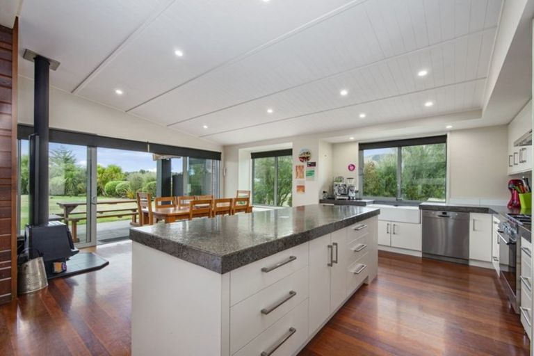Photo of property in 12 Montgomery Crescent, Kinloch, Taupo, 3377