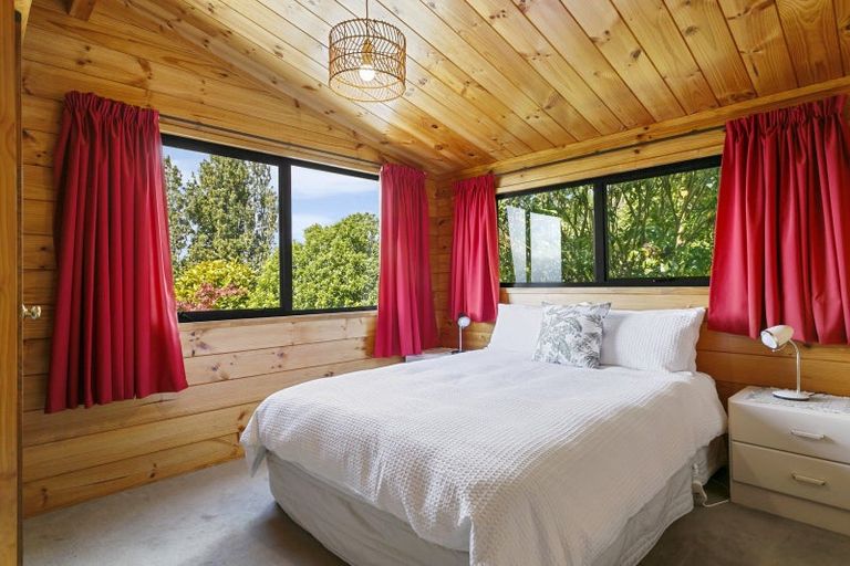 Photo of property in 13 Kamahi Terrace, Omori, Turangi, 3381