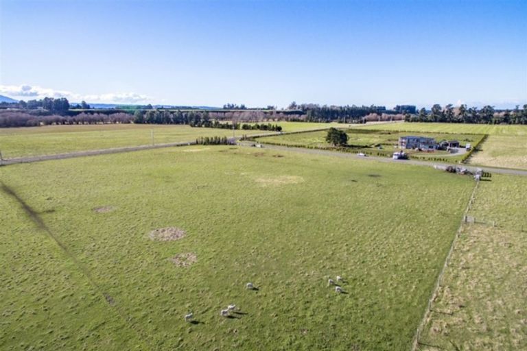 Photo of property in 2 Hayfield Terrace, Cust, Rangiora, 7471