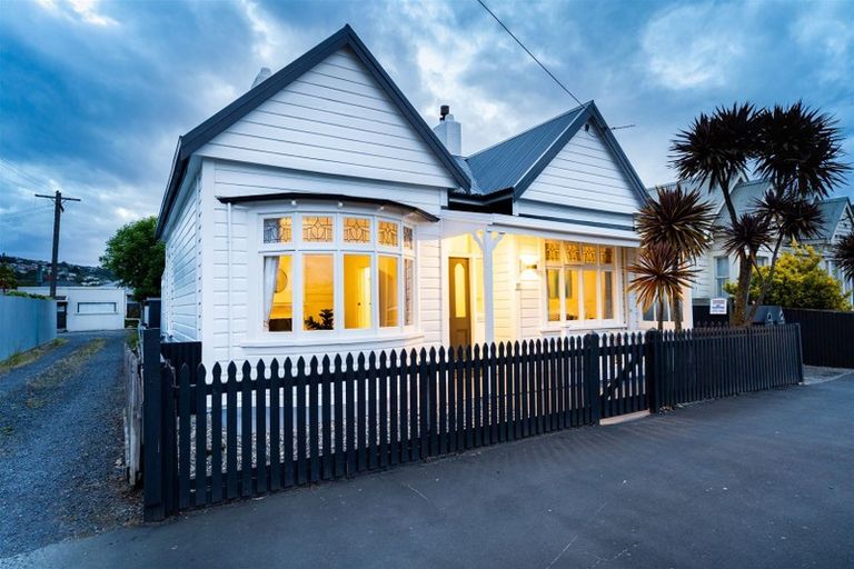 Photo of property in 27 Burns Street, South Dunedin, Dunedin, 9012