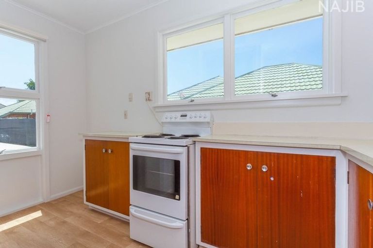 Photo of property in 2/73 Fairfield Avenue, Addington, Christchurch, 8024