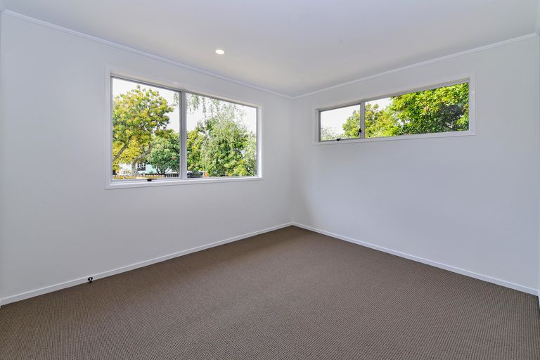 Photo of property in 24 Hyperion Drive, Randwick Park, Auckland, 2105