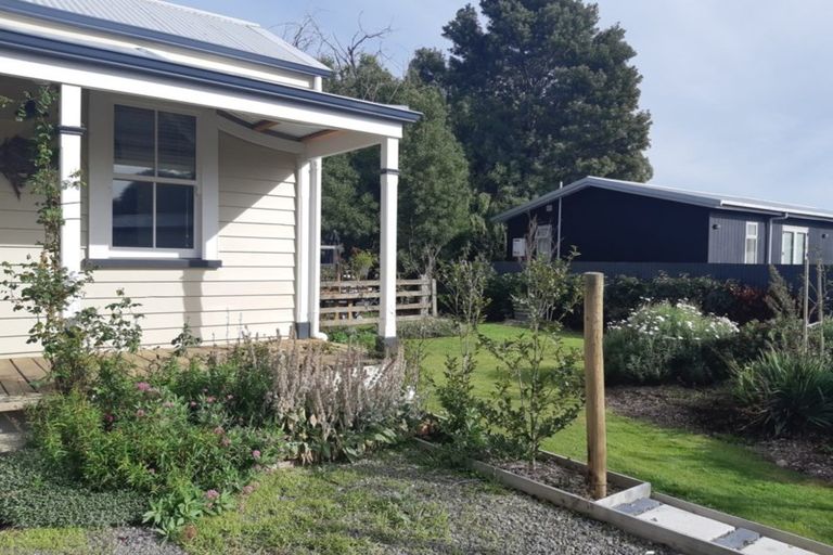 Photo of property in 20a Malcolm Street, Martinborough, 5711