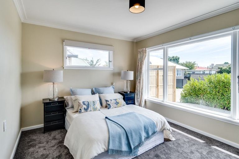 Photo of property in 702c Park Road South, Akina, Hastings, 4122