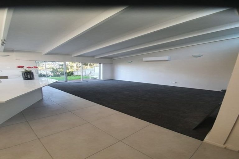 Photo of property in 38 Aurea Avenue, Pakuranga, Auckland, 2010