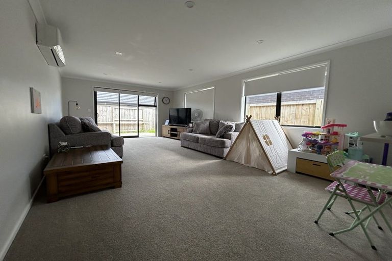 Photo of property in 2 Pakati Lane, Papamoa, 3118