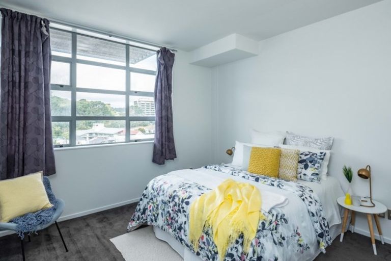 Photo of property in Vespa Apartments, 401/20 Hanson Street, Mount Cook, Wellington, 6021
