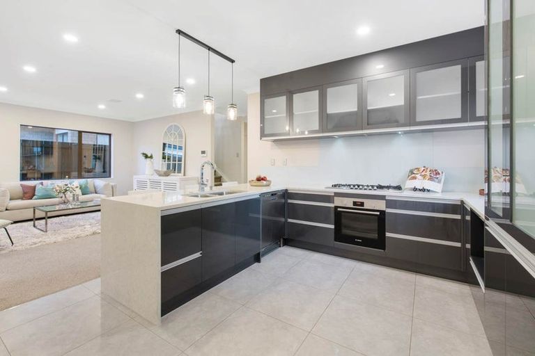 Photo of property in 23 Beltany Drive, Flat Bush, Auckland, 2019