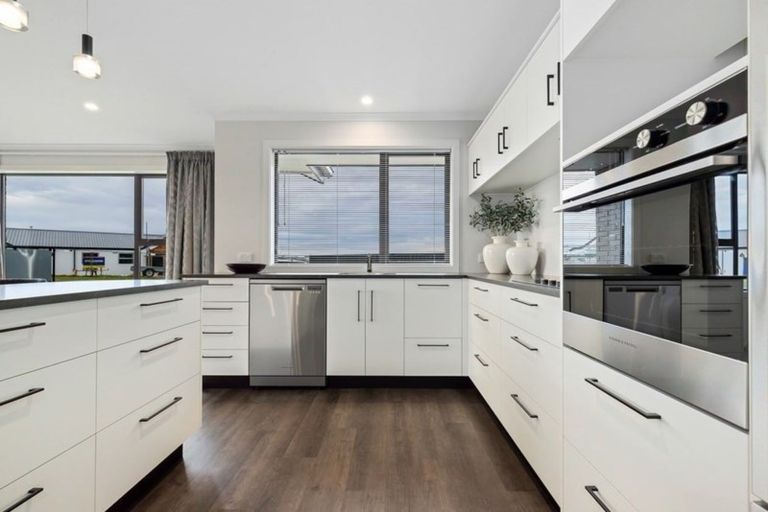 Photo of property in 64 Dobson Street, Gleniti, Timaru, 7910