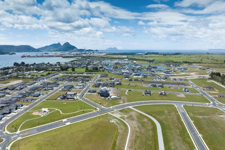 Photo of property in 46 Kitemaunga Avenue, One Tree Point, 0118