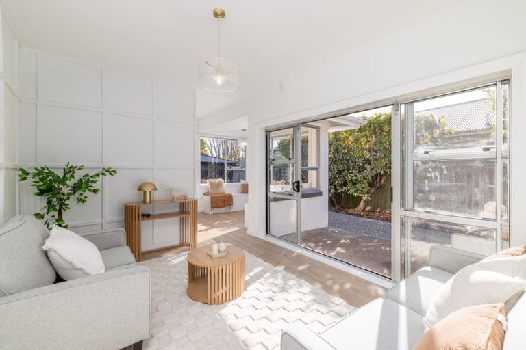 Photo of property in 125 Centaurus Road, Huntsbury, Christchurch, 8022