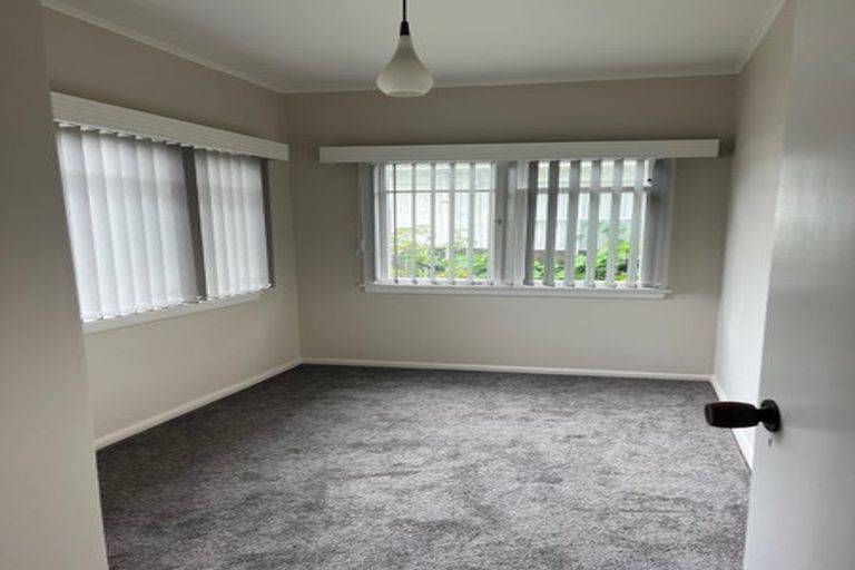 Photo of property in 8 Hamilton Road, Papatoetoe, Auckland, 2025