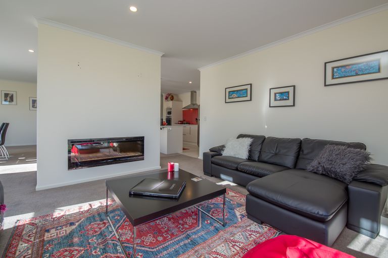 Photo of property in 68 Tutaipatu Avenue, Pegasus, 7612