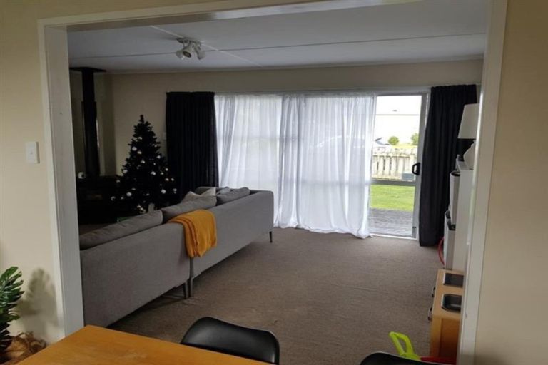 Photo of property in 12 Veronica Place, Bell Block, New Plymouth, 4312
