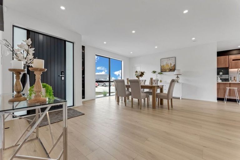 Photo of property in 121 Hitchen Road, Pokeno, 2402