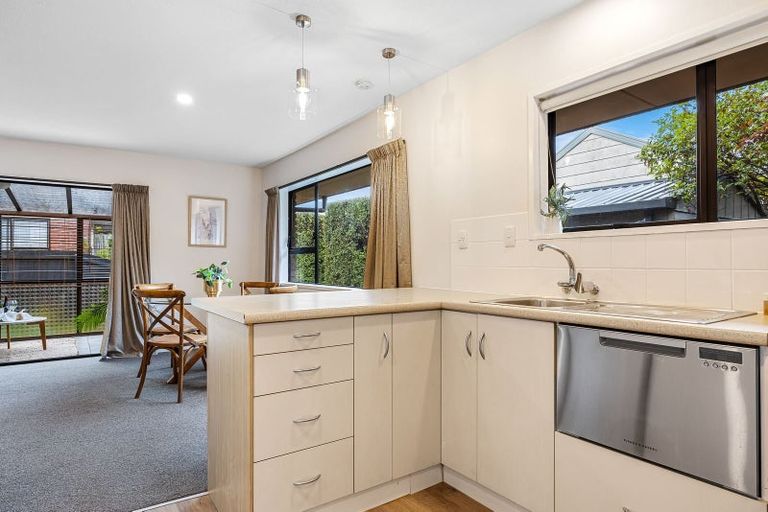 Photo of property in 7/78 Lincoln Road, Hillmorton, Christchurch, 8024