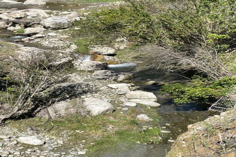 Photo of property in 989 Ohurakura Road, Te Pohue, Napier, 4182