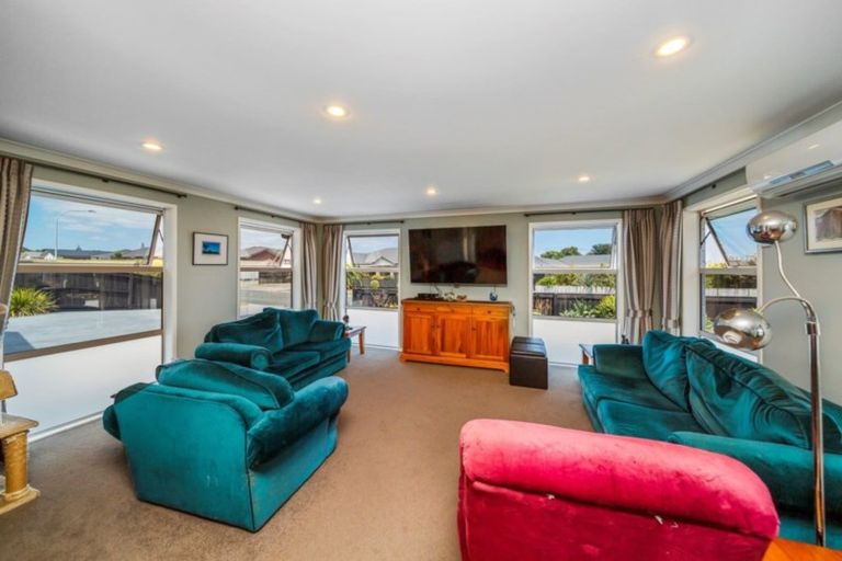 Photo of property in 28 Coby Sydney Drive, Bell Block, New Plymouth, 4312