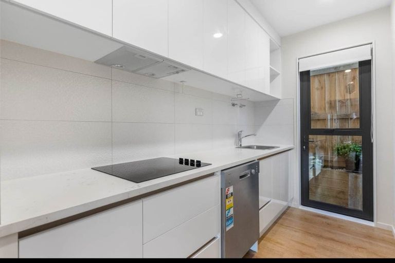 Photo of property in 59 Tir Conaill Avenue, Flat Bush, Auckland, 2019
