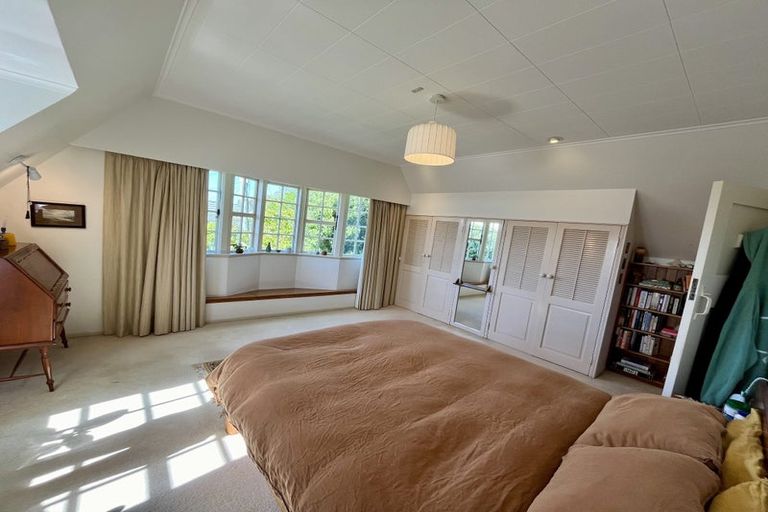 Photo of property in 50 Rodrigo Road, Kilbirnie, Wellington, 6022