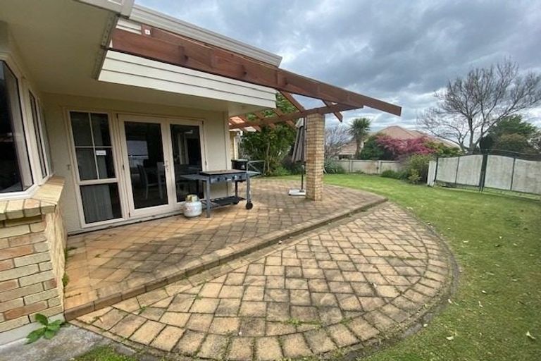 Photo of property in 4 Knightsbridge Place, Bethlehem, Tauranga, 3110