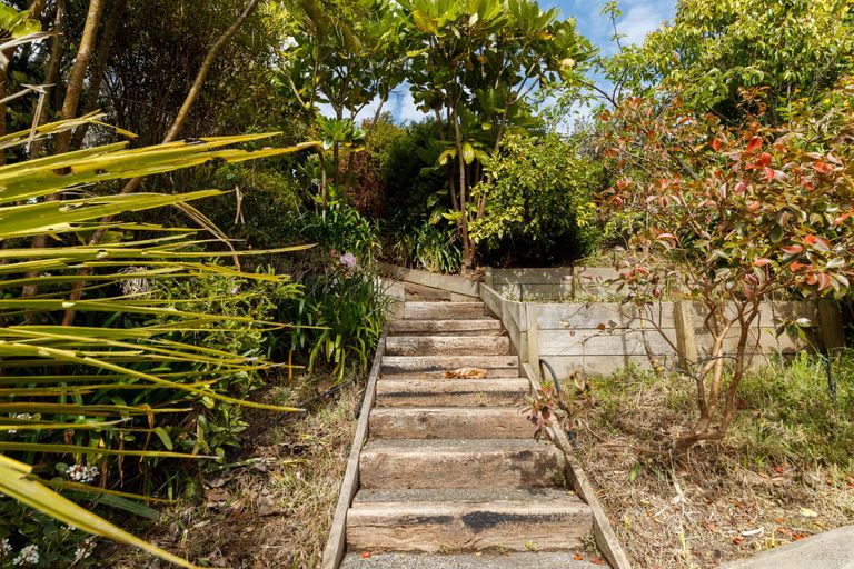 Photo of property in 40 Kilkenny Place, Fitzherbert, Palmerston North, 4410