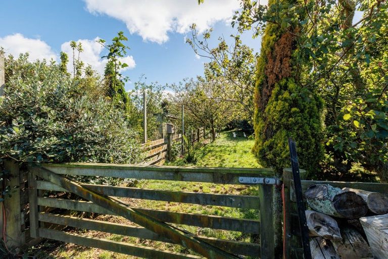 Photo of property in 454 South Ridge Road, Pahiatua, 4983