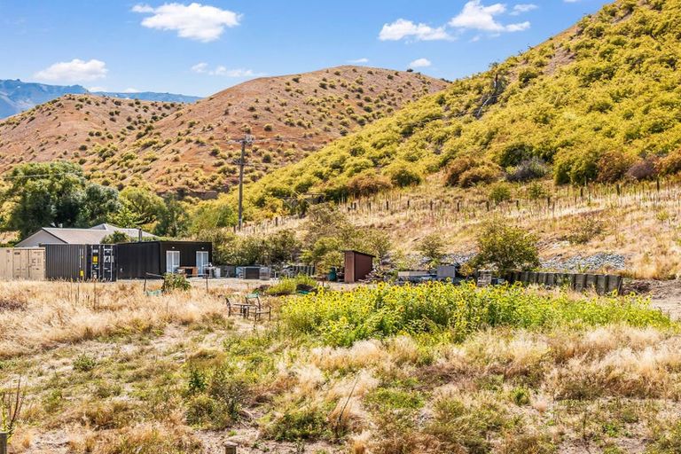 Photo of property in 20a Sugarloaf Drive, Mount Pisa, Cromwell, 9384