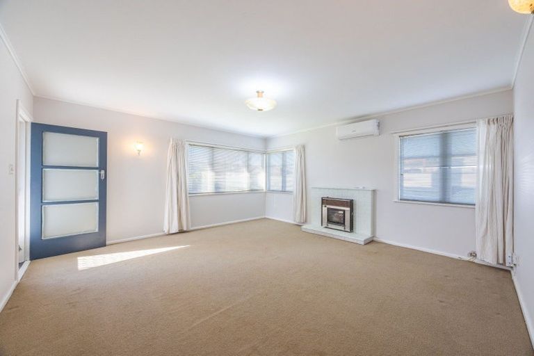 Photo of property in 11 Fleming Crescent, Maraenui, Napier, 4110