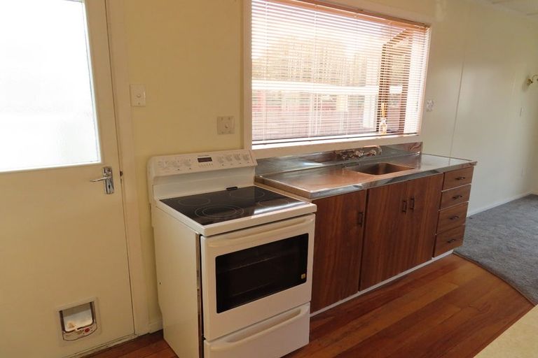 Photo of property in 2 Kirkcaldy Street, Petone, Lower Hutt, 5012